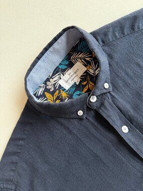 Rue Saint-Patrick Montreal Linen-Blend Short Sleeve Shirt in Navy Medium